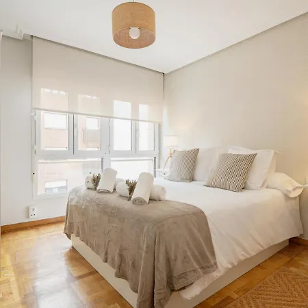 Apartamento Tres Mares Gijon Exterior photo