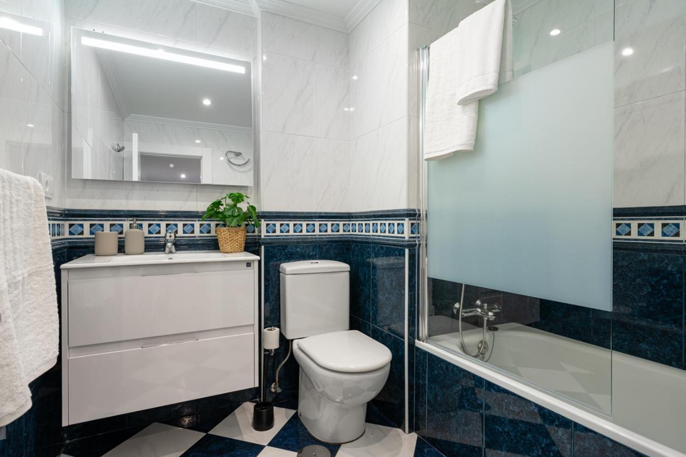 Tres Mares Apartment